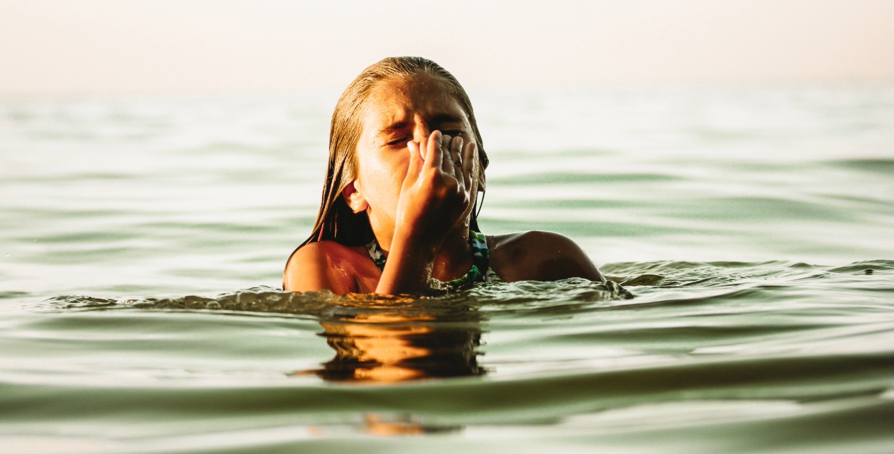 Distressed swimmer in open water during a drowning claim review