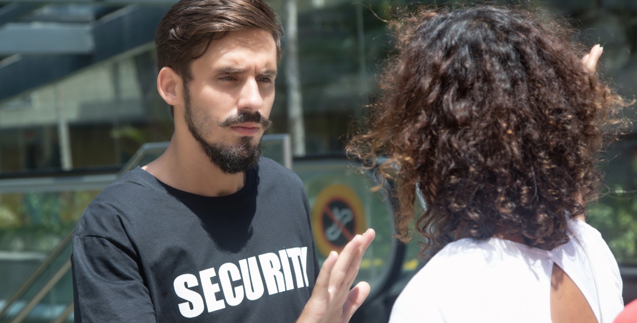 Security guard confrontation outside venue during responsibility review