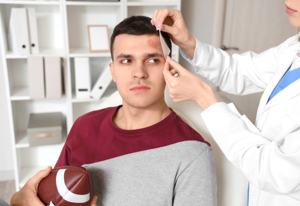 Medical exam after a sports-related head injury